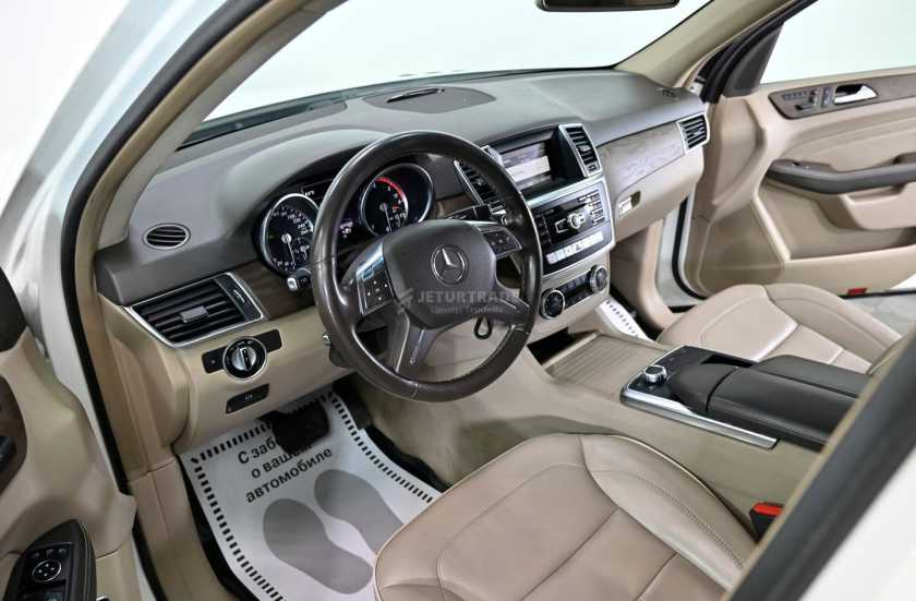 Mercedes-Benz M-Класс