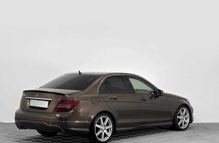 Mercedes-Benz C-Класс
