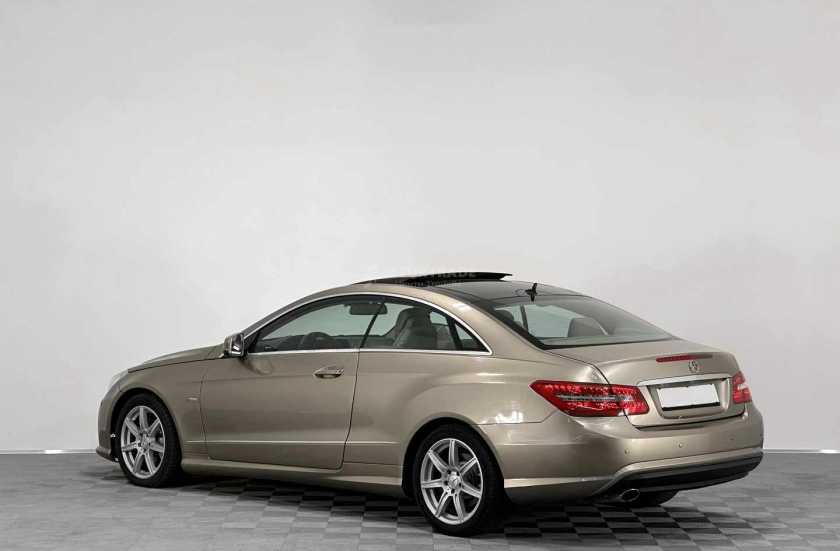 Mercedes-Benz E-Класс