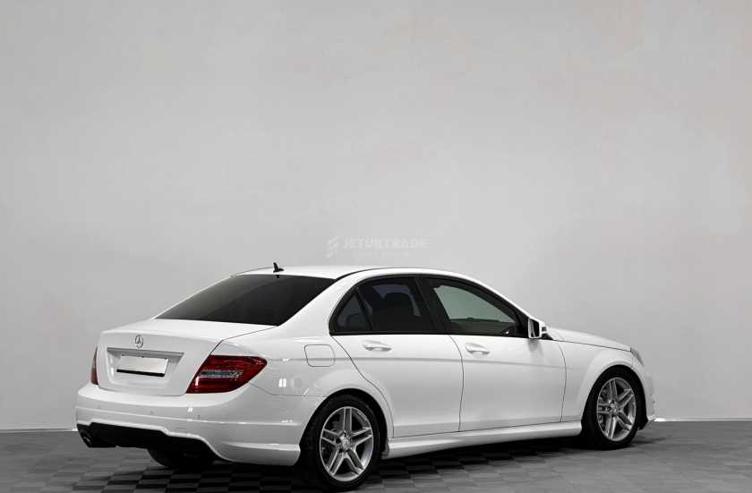 Mercedes-Benz C-Класс
