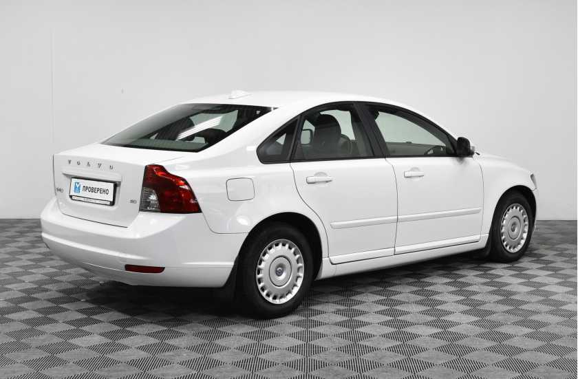 Volvo S40