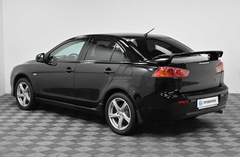 Mitsubishi Lancer