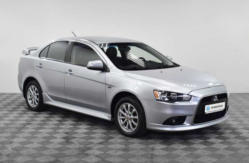 Mitsubishi Lancer