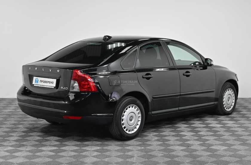 Volvo S40