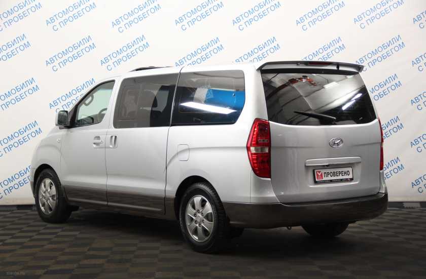 Hyundai Grand Starex