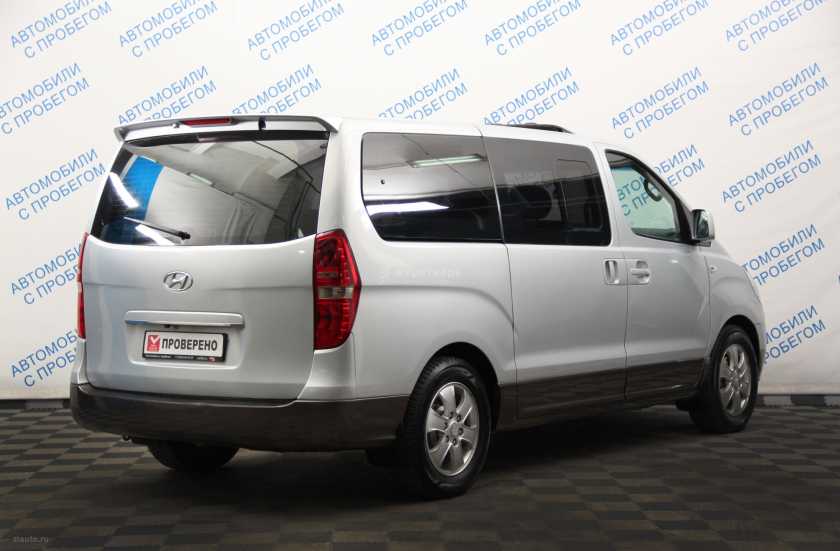 Hyundai Grand Starex