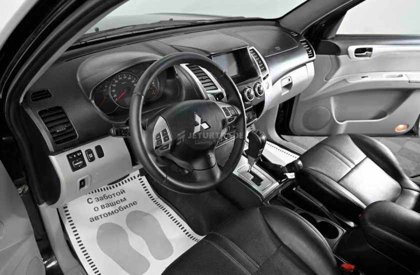 Mitsubishi Pajero Sport