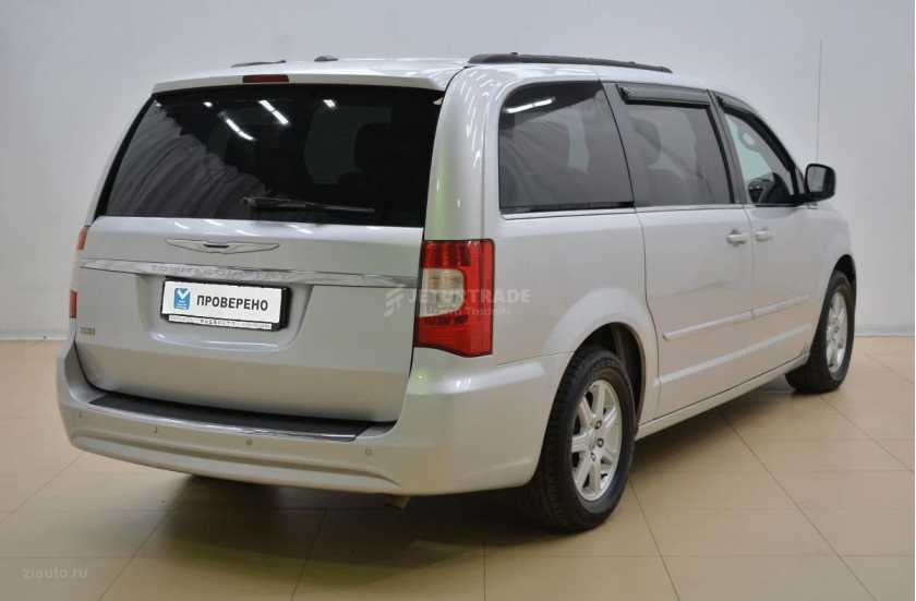 Chrysler Town & Country